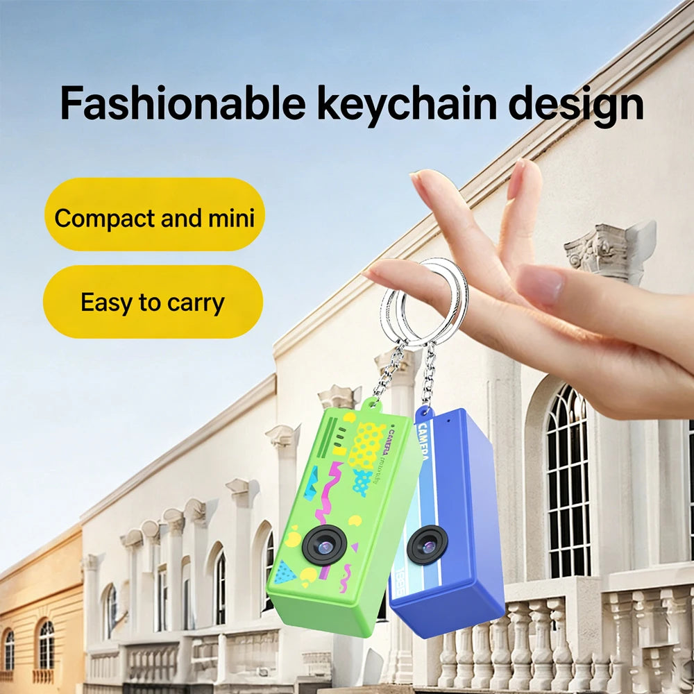 Rodaca™ Mini Digital Keychain 80s Style Camera 